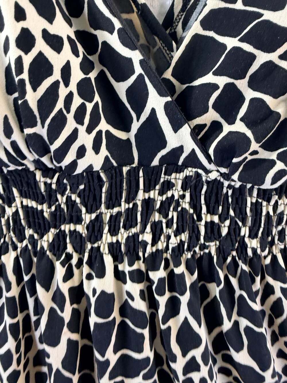 En Focus Petite Sleeveless V-Neck Giraffe Animal Print Smocked Waist Mini Dress - Picture 5 of 7